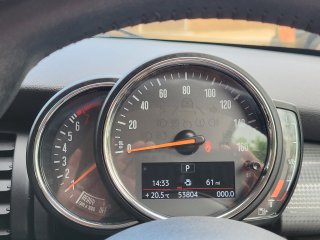 /photos/2689/72f54721-6302-ee41-1b7d-7b817c72d33e_i320x240.jpg