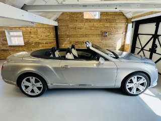 /photos/2689/75bf0719-7235-1ffc-5f28-89003b5e32da_i320x240.jpg