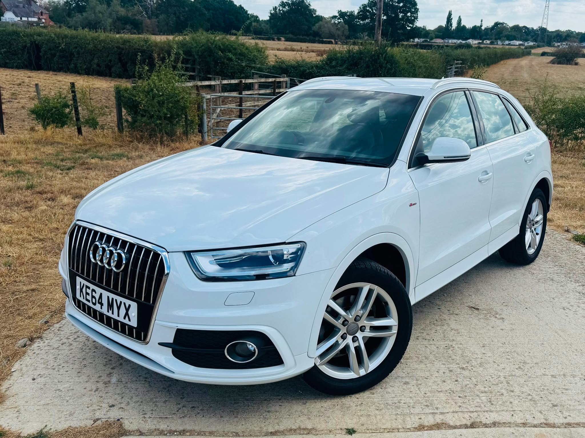 Audi Q3 dealer public-web source image